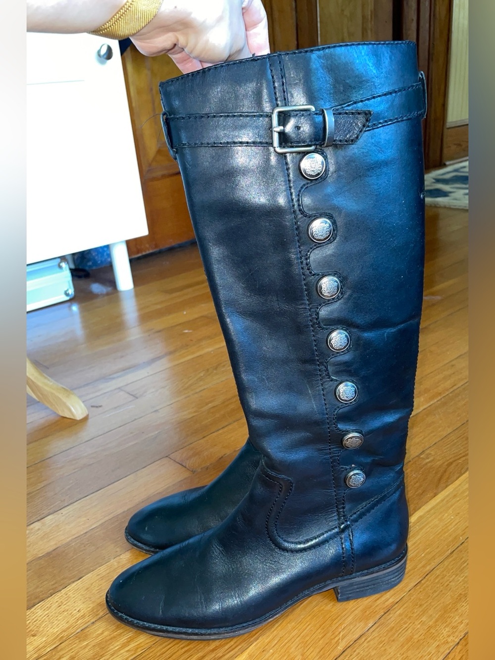 Arturo Chiang //
Goodyear black leather riding knee boots w/buttons side zip 8 - Picture 9 of 15